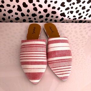 Red and white pointy flats